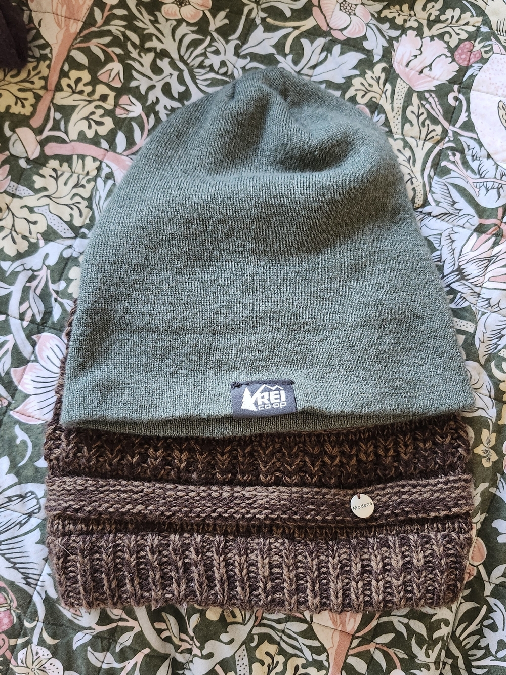 REI Co-op Green Beanie + Brown Knit Beanie Bundle